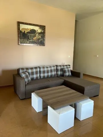 Valentina Luxury * PalaiónTsiflíkion